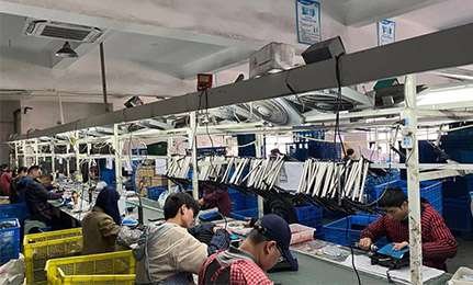 電気肉挽き器工場1