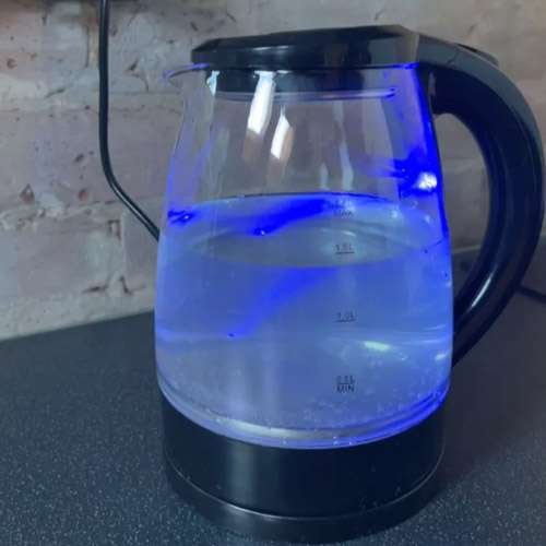 Durable electric kettle
