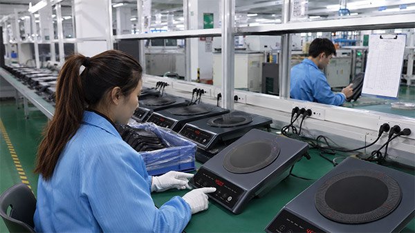 Fábrica de cocinas de inducción (3)